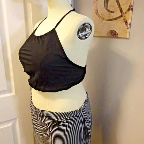 Zara NWT Medium Halter Crop Top 90’s Retro Style Black - Picture 5 of 6